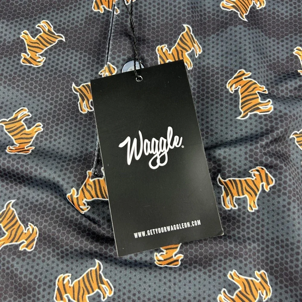 Waggle Polo Shirt Mens Large Gray Tiger Dog Print GOAT Golf Performance‎ Stretch - Picture 3 of 8